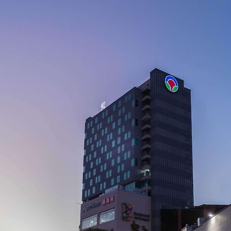 Sonesta Hotel Bucaramanga Exterior photo