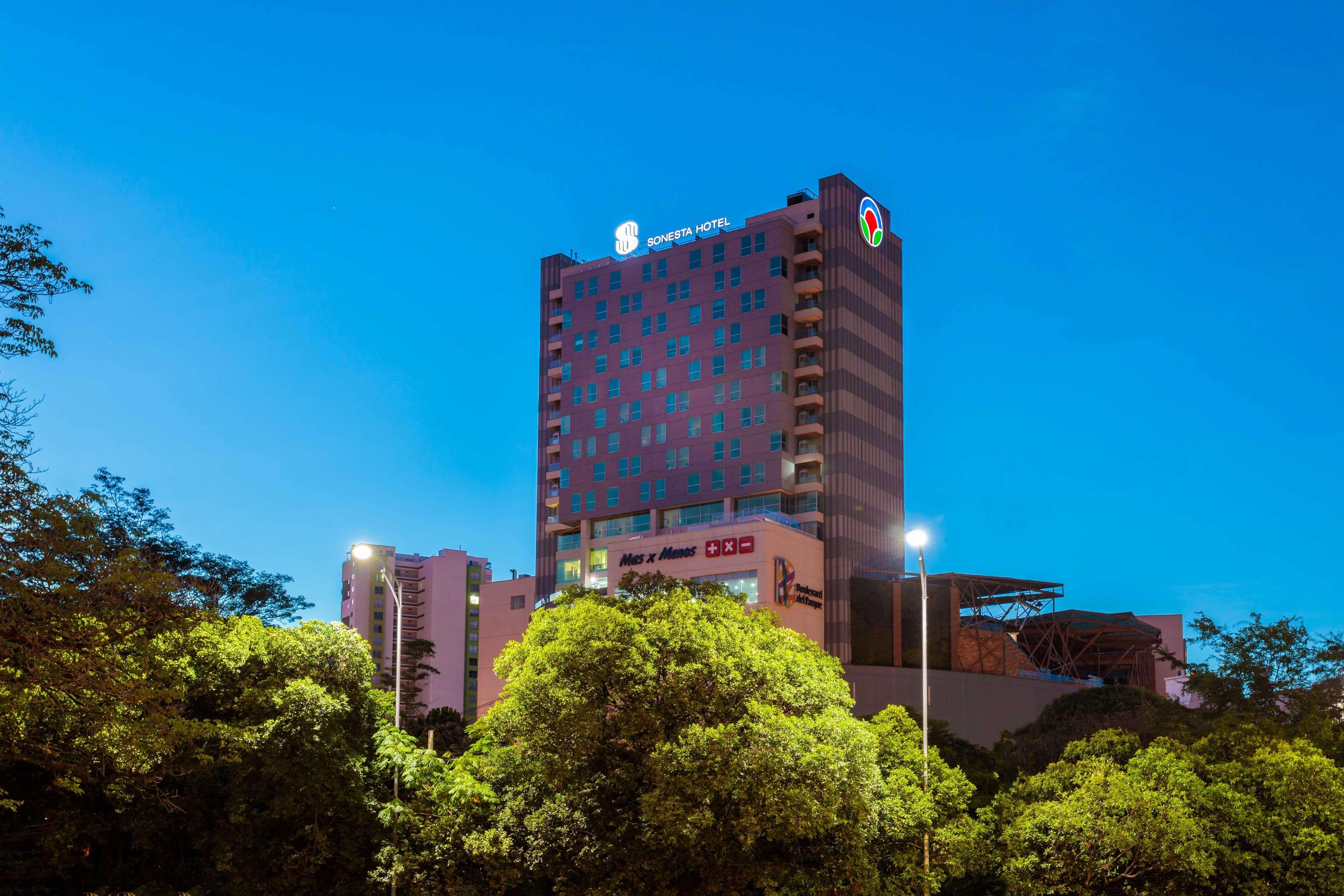 Sonesta Hotel Bucaramanga Exterior photo